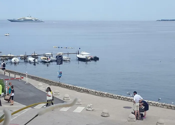 Апартаменты Center Premium