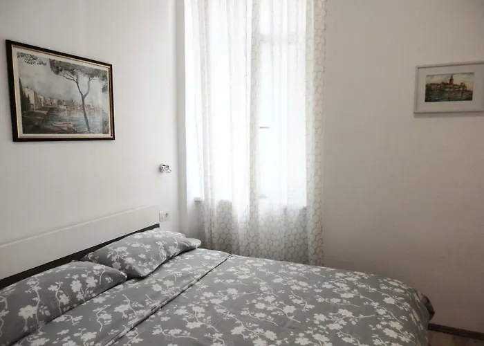 Apartment Center Premium *